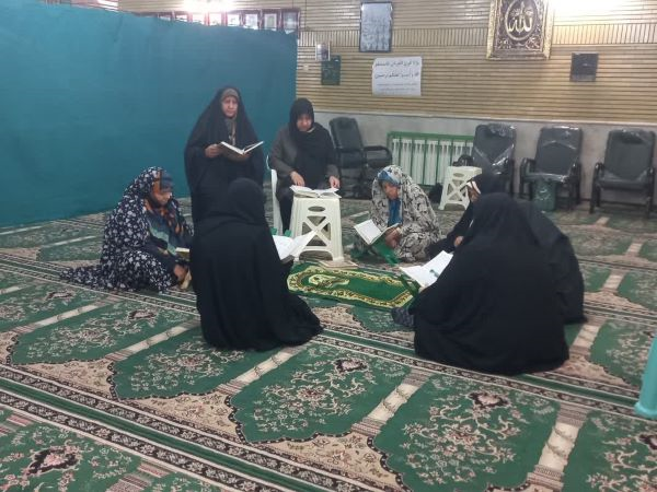 محور فعالیت این کانون مسجدی پرورش مادران تراز انقلاب است