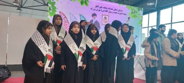 محور فعالیت این کانون مسجدی پرورش مادران تراز انقلاب است