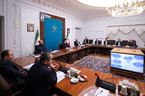 تاکید رئیس جمهور بر تسریع در اجرای پروژه‌های ریلی