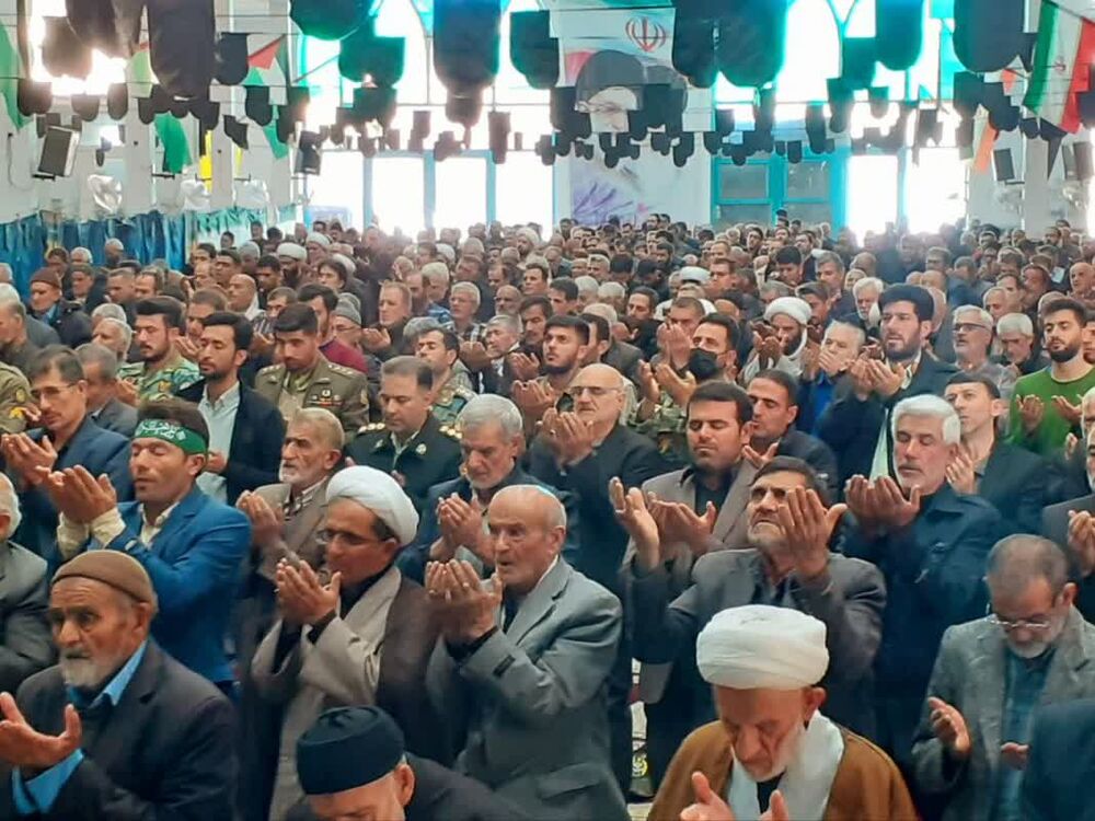 شب یلدا، بهانه ای برای صله رحم و فرصتی برای همدلی است