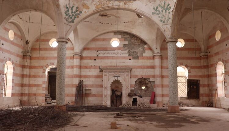 عملیات مرمت مسجد جامع «الحمیدی» در دیرالزور سوریه+عکس