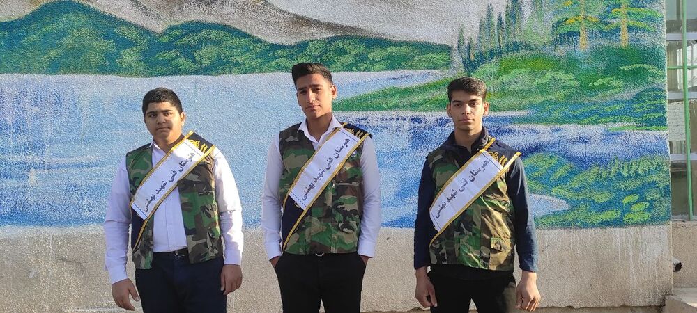 روایت یادواره ای که به نام دانش آموزان حماسه ساز برگزار شد