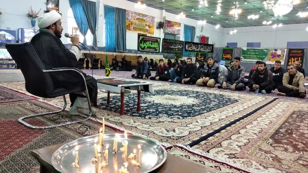 اشاعه فرهنگ فاطمی زمینه ساز گسترش و تبلیغ ارزش های دینی است