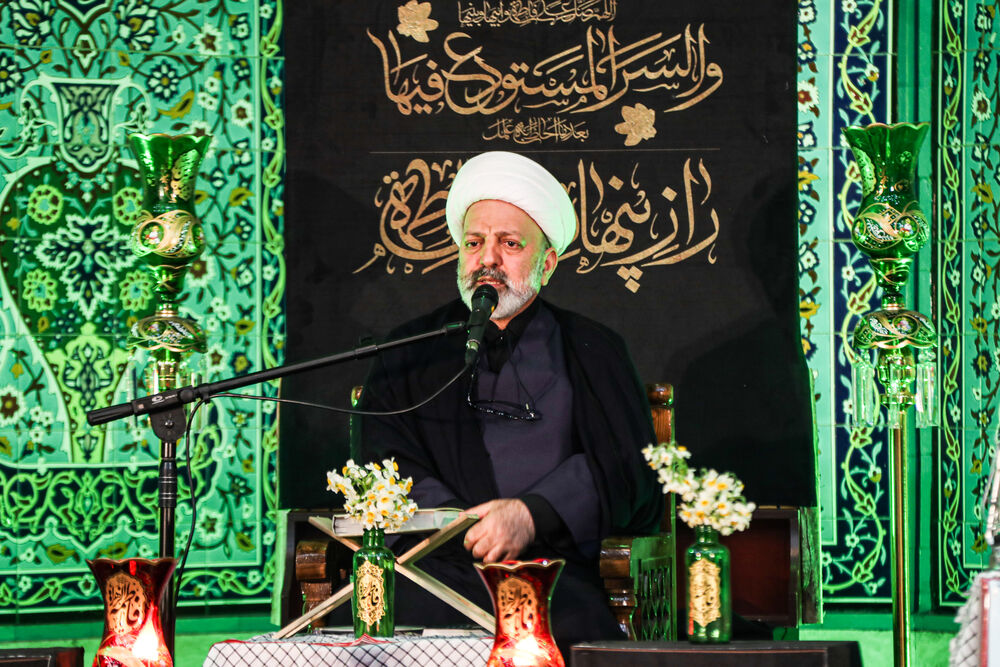 وداع مردم تهران با پیکرهای پاک ۱۱۰ شهید گمنام دفاع مقدس