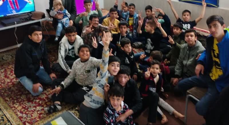 نوآوریهای یک کانون مسجدی در جذب دهه نودیها