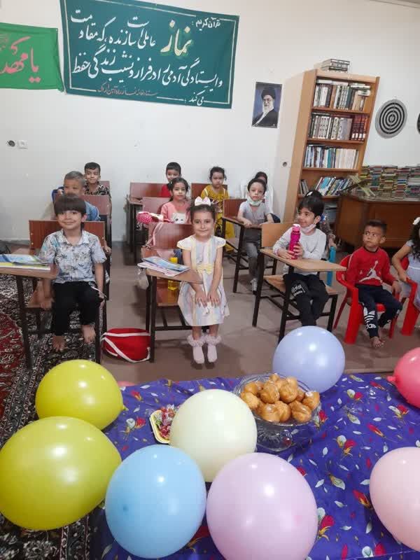 نوآوریهای یک کانون مسجدی در جذب دهه نودیها