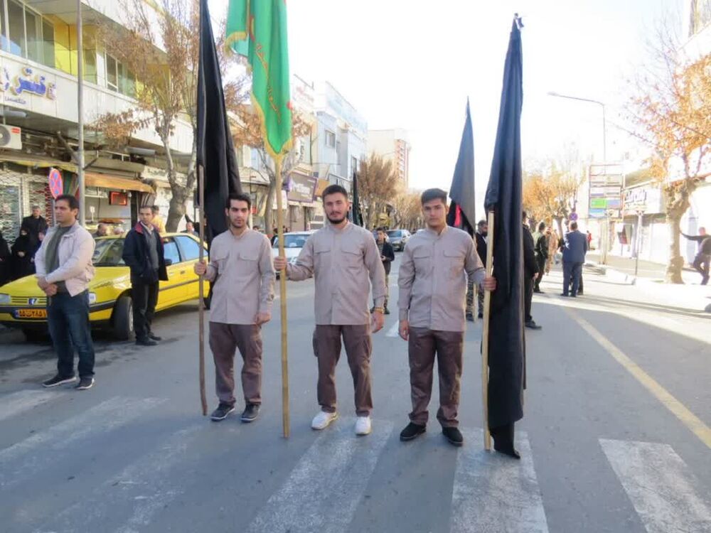 عزاداری متفاوت بچههای مسجد برای مادر سادات(س)