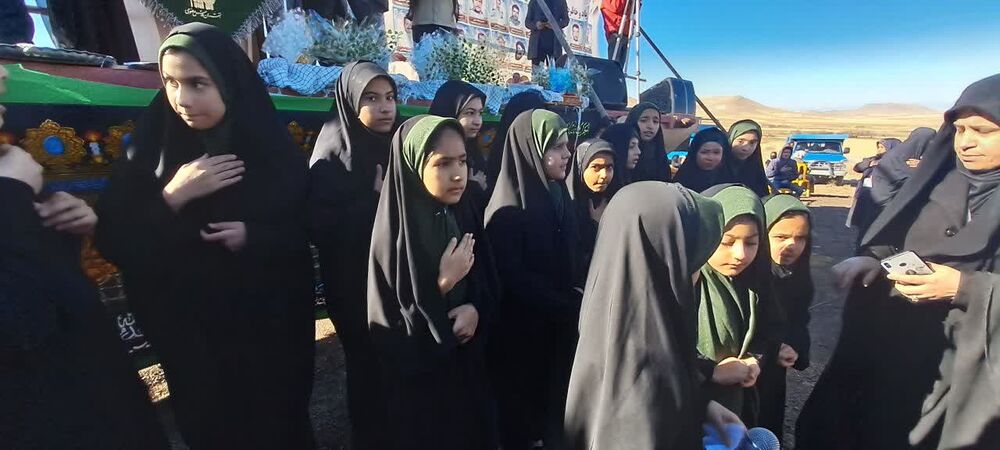 پیکر شهید گمنام در روستای قلعه خاکسپاری شد