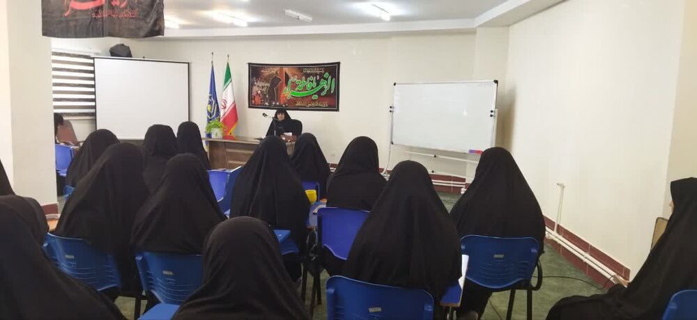 انسان به واسطه برخورداری از فطرت الهی کمال جو است