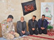 دیدار سردار "رادان" با خانواده های شهدای حادثه تروریستی راسک