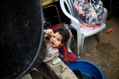 بحران آب در غزه/ ۹۷ درصد از آب آشامیدنی ناسالم است