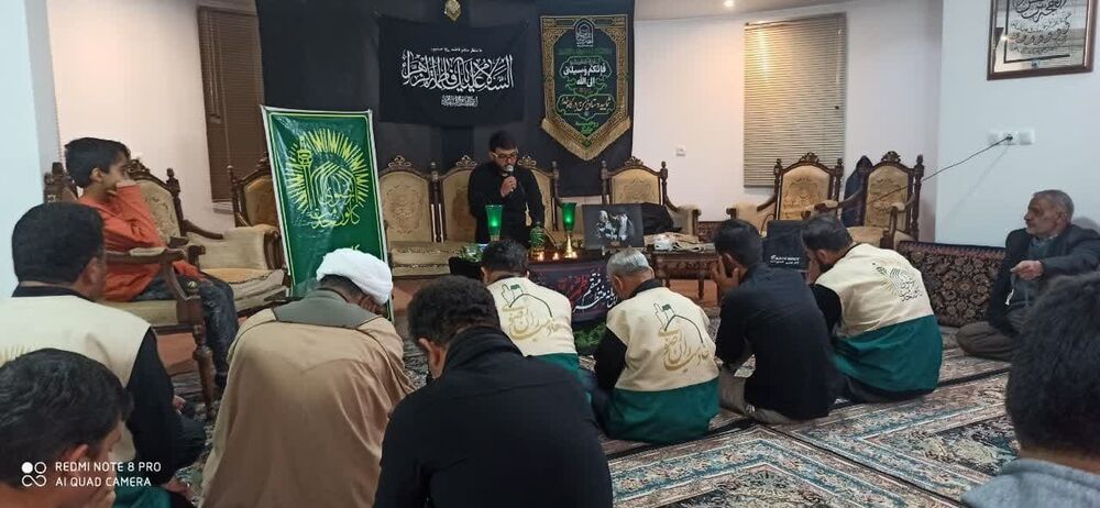 خادمیاران آران و بیدگلی با ۹۶ روضه خانگی فضای شهر را فاطمی کردند