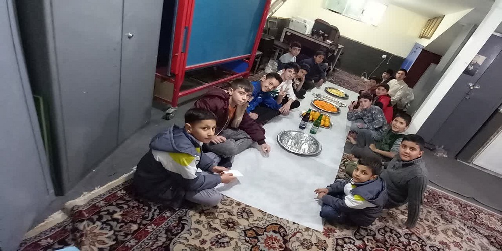 از دورهمی یلدایی نوجوانان در مسجد تا شب یلدای کودکانه با چاشنی کتاب