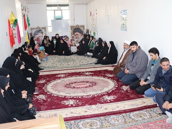 بررسی وضعیت کانونهای فرهنگی هنری مساجد شهرستان بروجرد