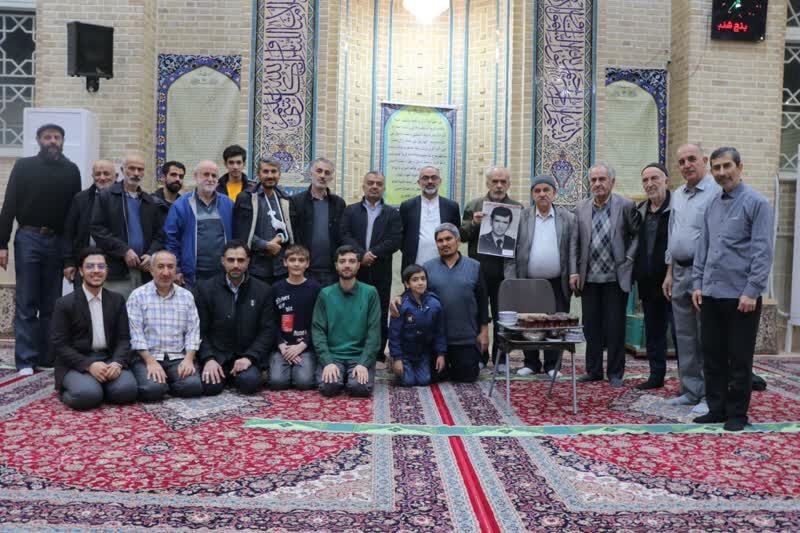 یلدای متفاوت بچههای مسجد به نام مادرسادات(س)، به یاد شهدا