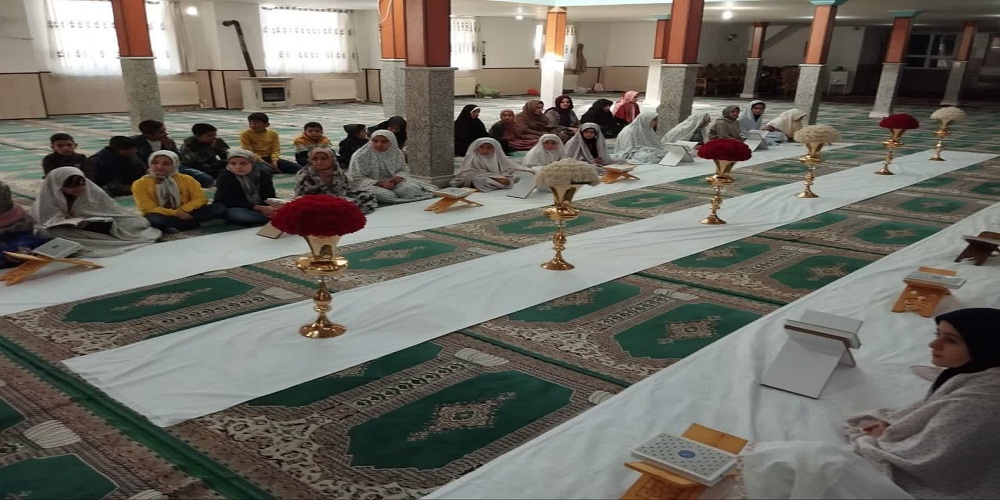 مسجد اهل سنتی که مهد فعالیتهای قرآنی است