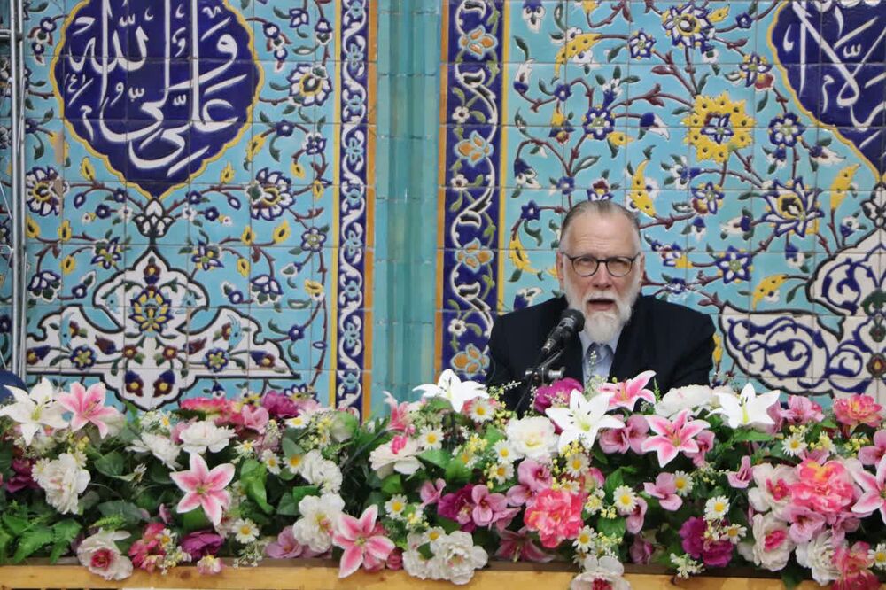 ضرورت معرفی اندیشههای ناب مرحوم آیت الله مصباح یزدی در تمام حوزهها