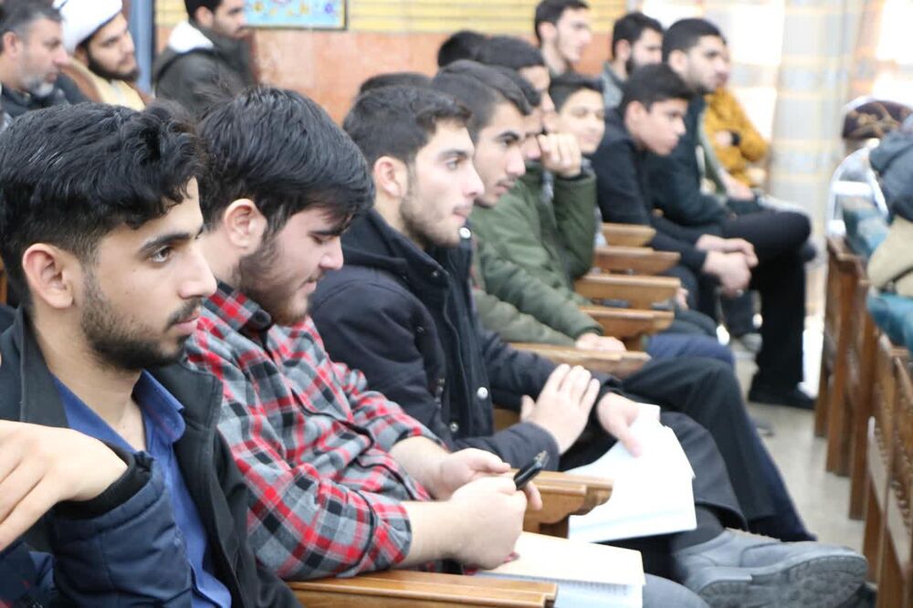 ضرورت معرفی اندیشههای ناب مرحوم آیت الله مصباح یزدی در تمام حوزهها