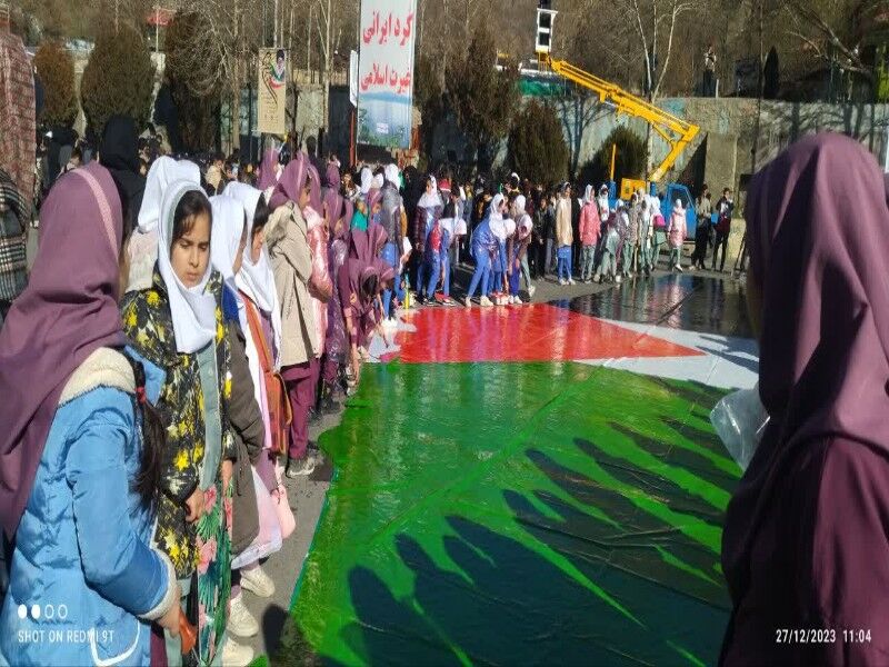 اجتماع بزرگ «کرد ایرانی، غیرت اسلامی» در مریوان