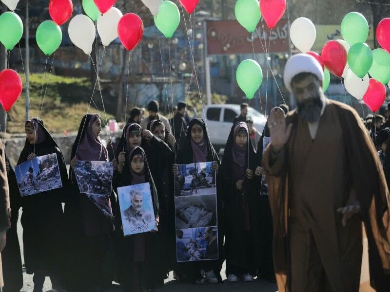 اجتماع بزرگ «کرد ایرانی، غیرت اسلامی» در مریوان