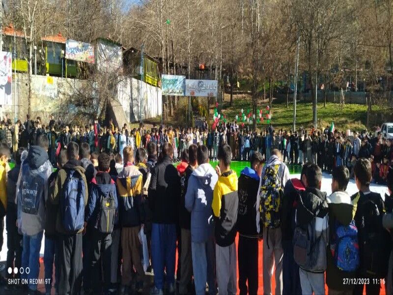 اجتماع بزرگ «کرد ایرانی، غیرت اسلامی» در مریوان