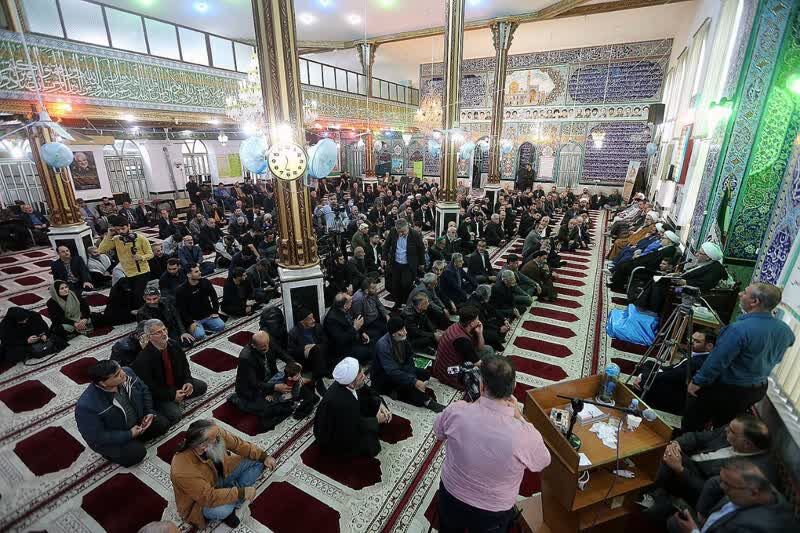 ادعیه اهل بیت راهگشا هستند| فهم دین؛ کلید بصیرت