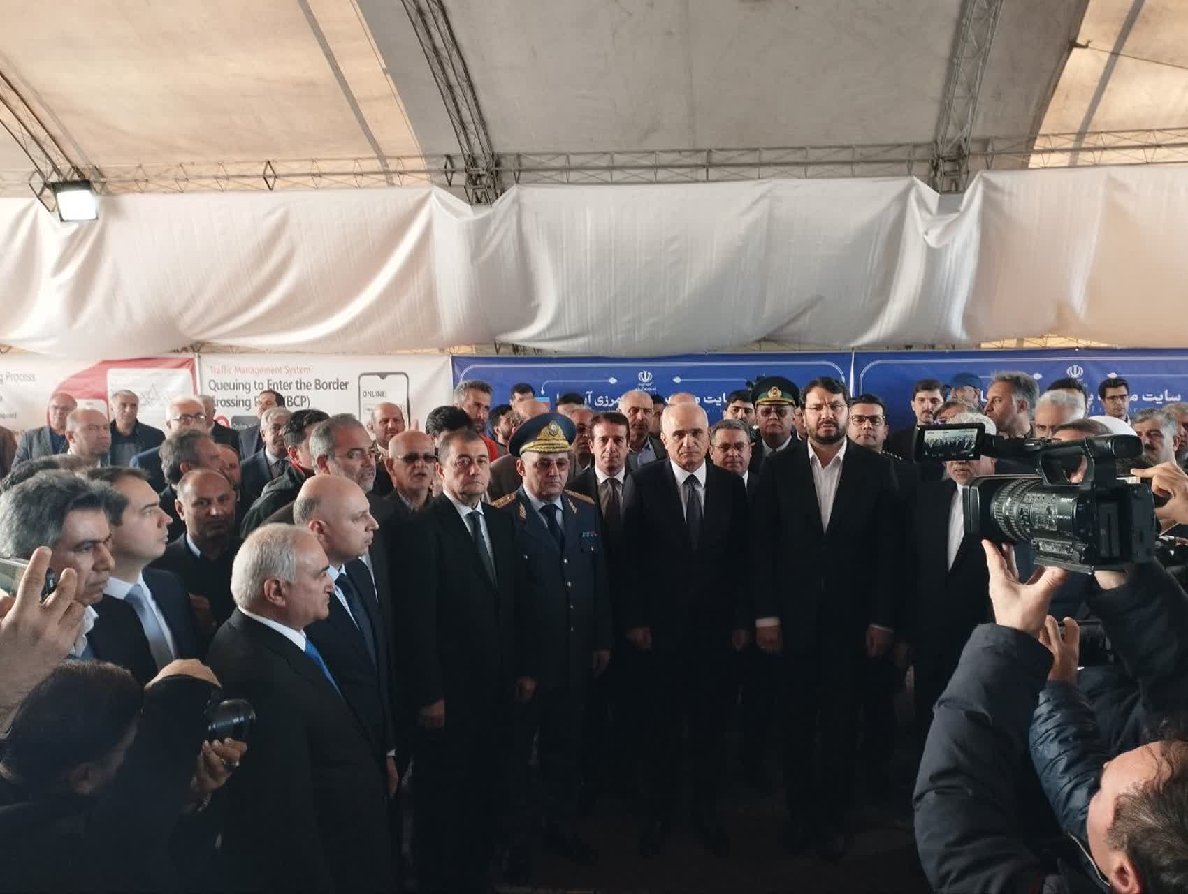 انتقال کالا بین ایران و آذربایجان ۴۵ درصد رشد داشته است