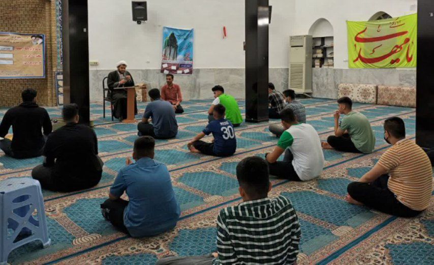 برگزاری کلاسهای بصیرتی و روشنگری در مسجد شهدای راهآهن اندیمشک