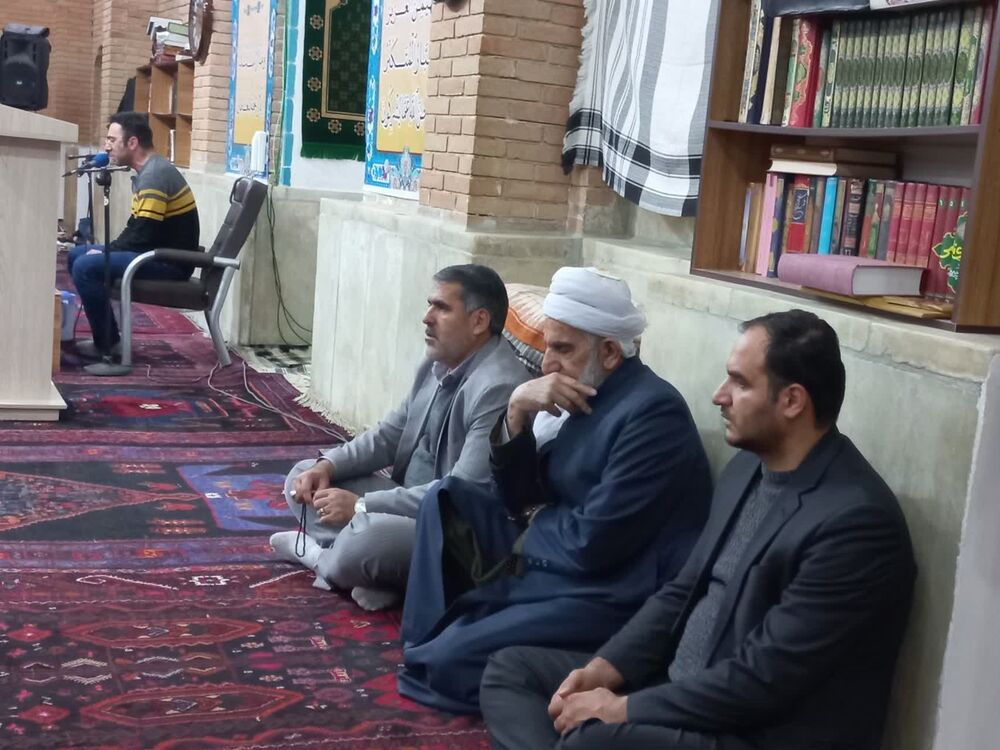 کرسی تلاوت قرآن کریم در مسجد جامع سنندج برپا شد
