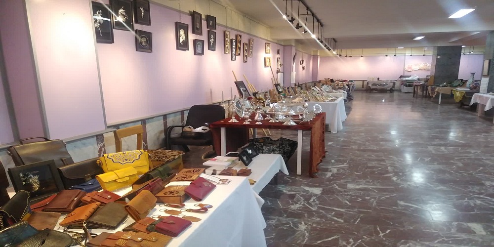 نمایشگاه مشاغل خانگی در شهرستان خوی برپا شد