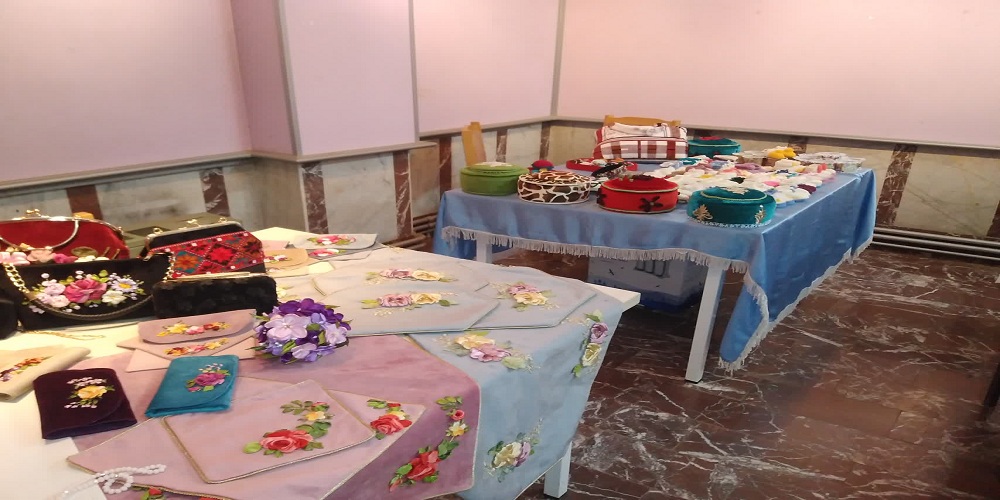 نمایشگاه مشاغل خانگی در شهرستان خوی برپا شد
