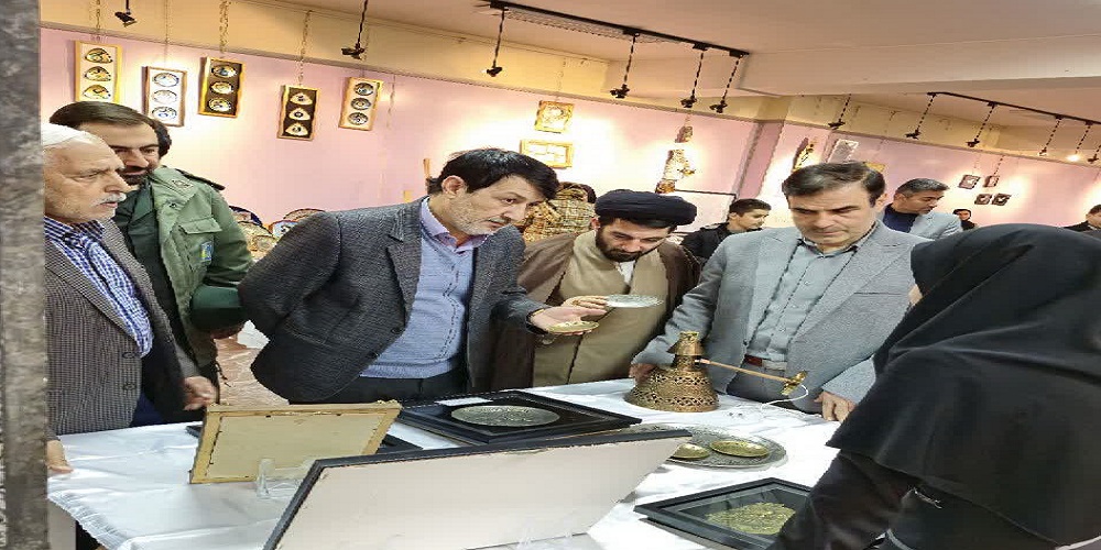 نمایشگاه مشاغل خانگی در شهرستان خوی برپا شد