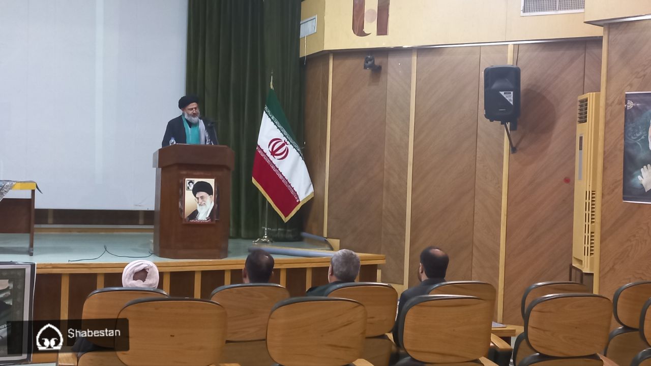 مهمترین رکن مدیریتی حاج قاسم تلفیق قدرت مادی با قدرت معنوی است