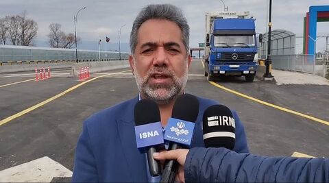 تردد ناوگان تجاری از پل جدید آستارا - آستارا آغاز شد