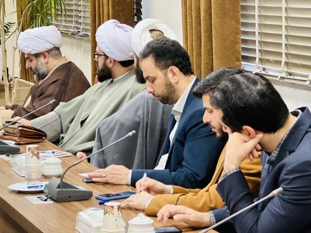 ریل گذاری توسعه باید از مسیر فرهنگ عبور کند