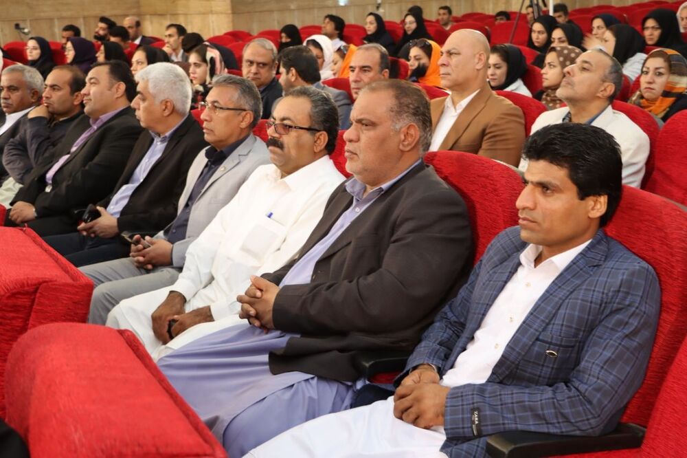 همایش بزرگ تجلیل از مادران قهرمان پرور و بانوان ورزشی در زاهدان