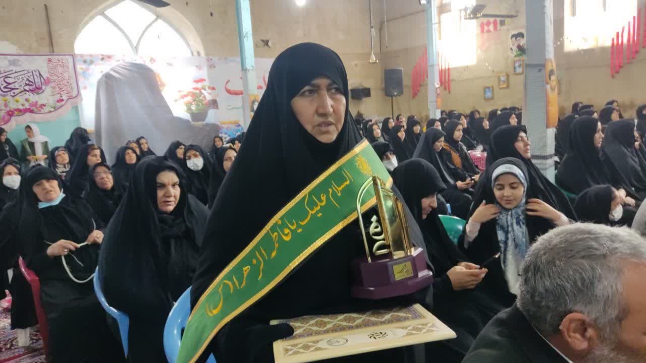 آیین تکریم بانوان بهشت استان لرستان برگزار شد