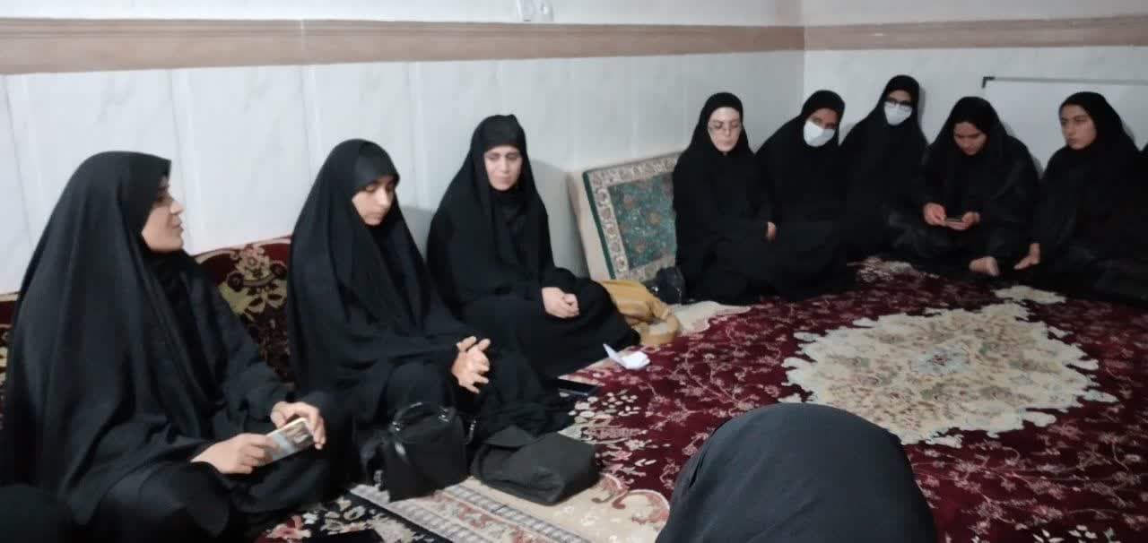 تلاش یک کانون تخصصی خواهران برای تقویت و توانمندسازی بانوان و خانواده