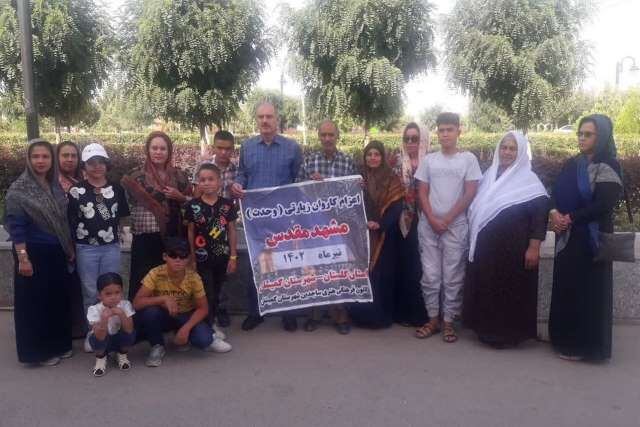 مشق وحدت بانوان گمیشانی در کانون حضرت خدیجه (س)/ گرههایی که با دست بانوان باز میشود