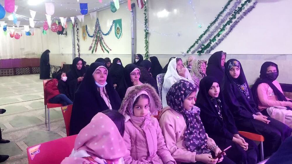 نهادینهسازی فرهنگ تکریم والدین و سالمندان در بین اعضای کانون شهیدان نصیری