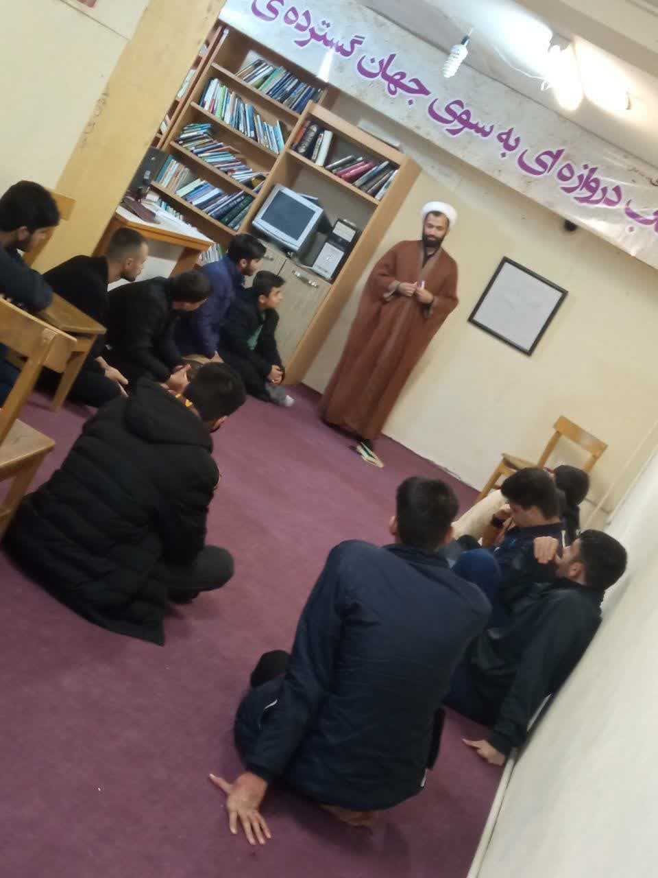 مسجد مرکز تحول و تربیت است