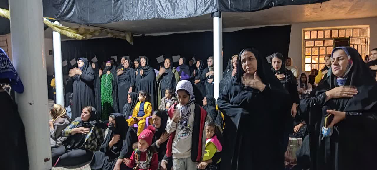 بانوی کارآفرین کهگیلویه ای که به بهانه بافندگی، آموزش احکام، قرآن و اخلاق را آموزش می دهد