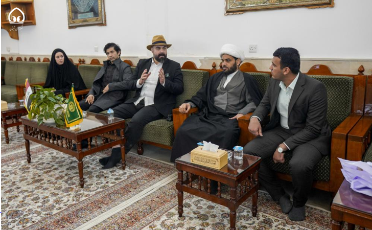 زیارت جمعی از پژوهشگران شیعه شده از حرم امام علی(ع)