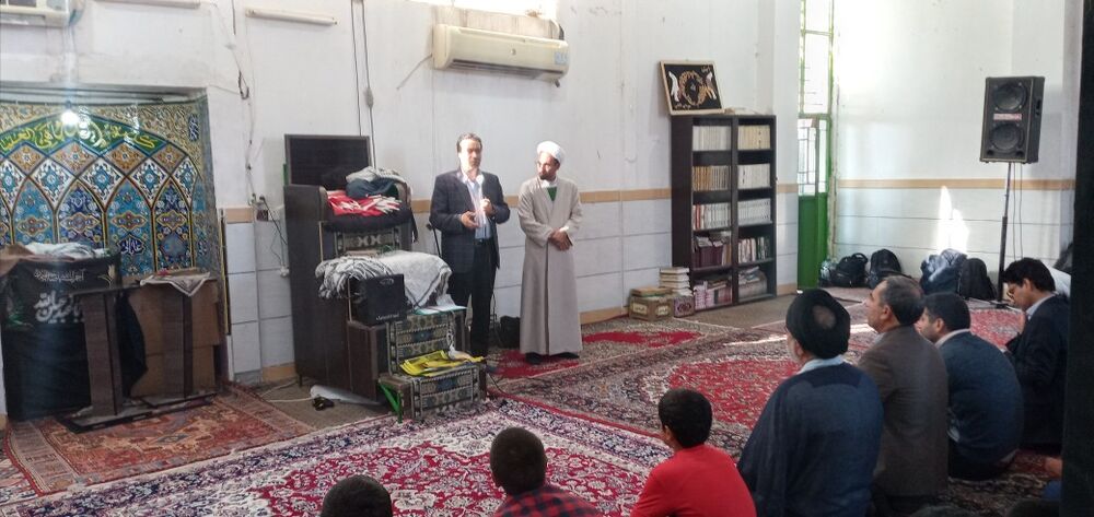 کانونی که مسجد را پاتوق نوجوانان کرده است