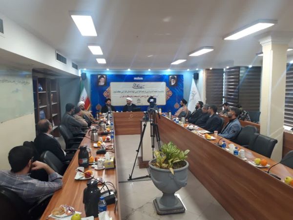 خداداده: ۶هزار مسجد آماده میزبانی از محافل قرآنیاند/حسینی: تلاوت نور از ابداعات موثر کانونهای مساجد است