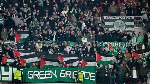 تحریم «یوفا» مانع حمایت هواداران باشگاه فوتبال سلتیک اسکاتلند از فلسطین نشد