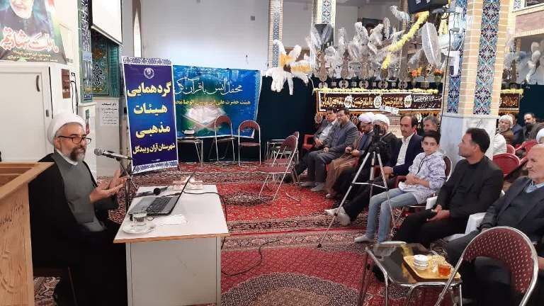 فلسفه مجالس عزاداری، معرفت افزایی است