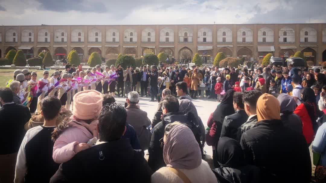 میدان نقش جهان اصفهان میزبان «پسران خورشید» کهگیلویه و بویراحمد