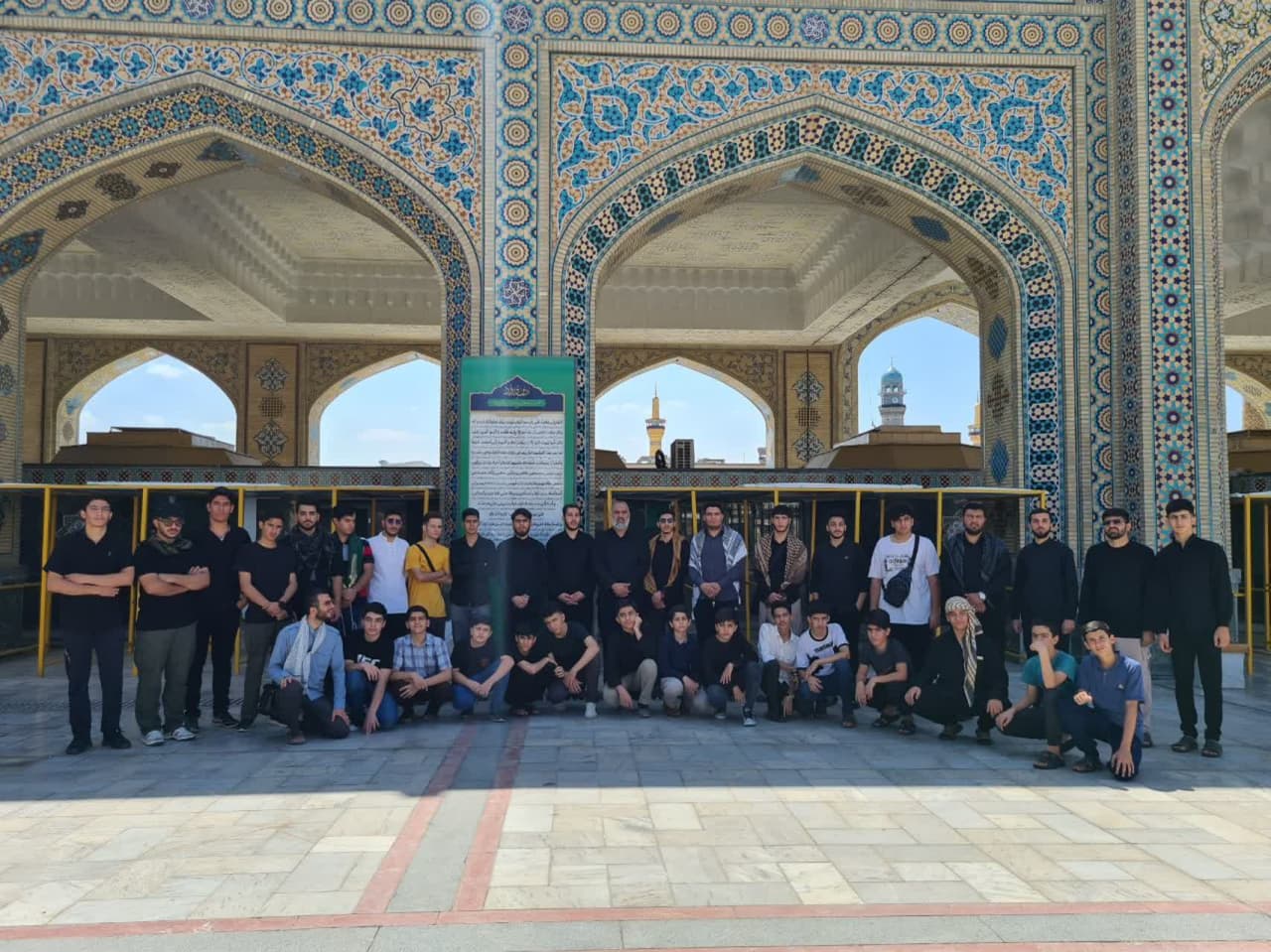 بچه‌ها در این مسجد زمینه‌سازی ظهور را تمرین می‌کنند