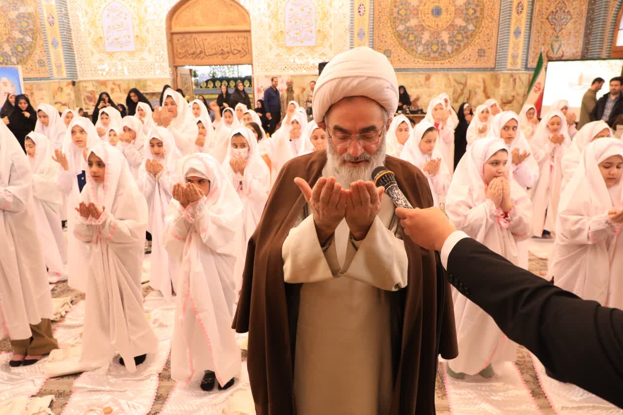 جشن تکلیف فرزندان کارکنان نیروی انتظامی در رشت